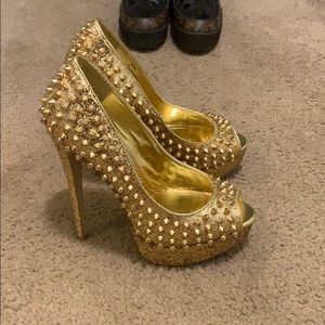High heels STEVE MADDEN, Gold Color, Size 7.5